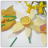 Daffodil playdough