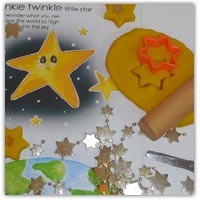 Twinkle Twinkle little stars playdough activity