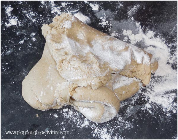 Adding flour to sticky sand clay